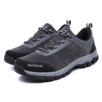 75Hiking Camping Sepatu Pria Outdoor Rock Gaya Climbing Sepatu untuk P