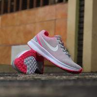Sepatu Nike Air Zoom Women CD: AK-02-093