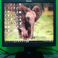 LCD Monitor Komputer Lenovo 17inch square 9227