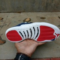 Menarik Nike Jordan 12 International Flight Man Premium Sepatu Basket