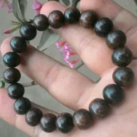 Gelang Agarwood / Kayu Gaharu Kalimantan Ukuran 10mm