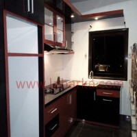 Kitchen Set Mewah Warna Hitam di Semarang