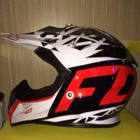 Helm Cross Fox V2 Free Ongkir Seluruh Indonesia