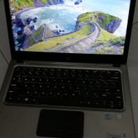 Laptop HP folio 2000 13