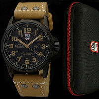 JAM TANGAN PRIA LUMINOX LEATHER STRAP