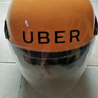 Helm uber bekas tapi masi bagus