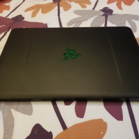 Razer Blade 2017 - 512gb FHD GTX 1060 Gaming Laptop