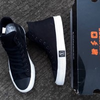 SEPATU SNEAKERS CONVERSE UNDEFEATED HIGH BLACK ORIGINAL BNIB - VIETNAM