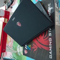 MSI GL62 7RD core I7-7700HQ Nvidia GTX 1050 2GB laptop gaming asus rog