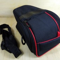 Tas Kamera Segitiga untuk DSLR, Mirrorless, Prosumer murah berkualitas