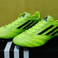 TERBARU Sepatu Bola / Soccer Adidas Adizero F50 99 Gram Volt - FG