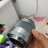 Lensa Fix Sony E 50mm f1.8 OSS Fullset seperti baru untuk mirrorless.