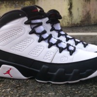 Sepatu basket Air Jordan 9 ( AJ 9 ) retro