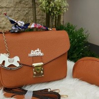 Cool22-00 Tas Wanita Slingbag Selempang Hermes Ashanty Metis Warna