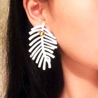 Feather Leaves Metal Ball Earrings White+Gold Anting Giwang Perhiasan
