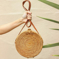 Jual TAS ROTAN BULAT 25cm ~ Motif Polos / Tas Ate / Rattan Bag Murah