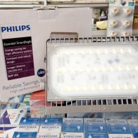 LAMPU SOROT PHILIPS LED 100 WATT BVP161