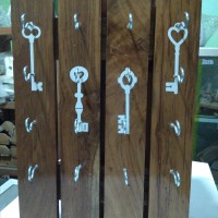 Jual Tempat gantungan kunci kayu jati / key rack holder / rak tempat kunci Murah