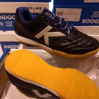 sepatu futsal kelme SUBITO black sepatu bola futsal online