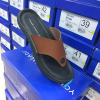 Sandal pria yongki komaladi