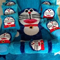 KARPET KARAKTER DORAEMON FULLSET