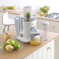 Kenwood JE 680 Centrifugal Juicer / Pembuat Jus JE680
