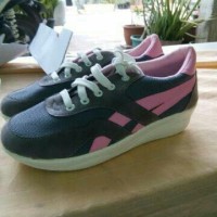 sepatu kets cewek model terbaru SEPATU WANITA KETS REPLIKA VANS GREY
