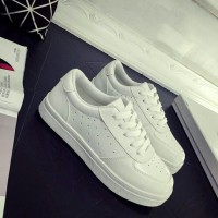 sepatu kets cewek model terbaru SEPATU KETS WANITA PUTIH POLOS SOLID