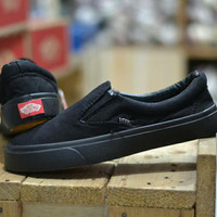 SEPATU SLOP HITAM VANS SLIP ON FULL BLACK WAFFLE ICC - KW SUPER