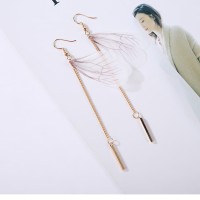 Anting Dangle Butterfly Wings Long Chain Golden Bar - White Gold