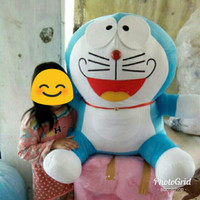 Boneka Doraemon Super Jumbo