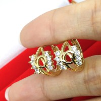 Anting Wanita Xuping Lapis Emas Asli Model Kecil Imut - BE153