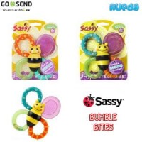 Sassy Bumble Bites Teether, Mainan Gigitan Bayi Newborn Berkualitas