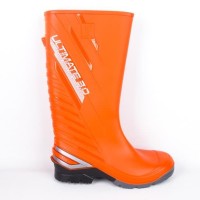 Sepatu Ap Boot. Merk Ultimate. Warna Orange. Bahan Karet. Murah