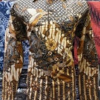 Kemeja Batik Solo Kombinasi Tulis Lengan Panjang