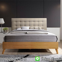 Ranjang Kayu Modern Klasik