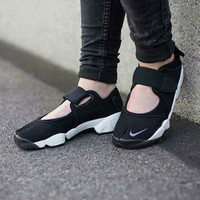 sepatu sandal nike air rift hitam putih premium grade ori cewek woman