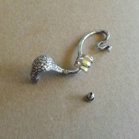 Anting Tusuk Motif Ular Cobra