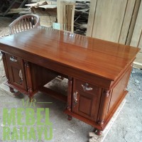 Meja Kantor Kayu Jati Pesanan Dari Jakarta