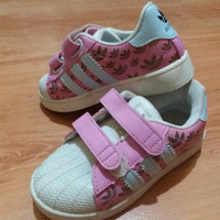 preloved (new) sepatu adidas superstar kw anak pink sneaker