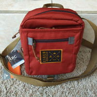 TAS SELEMPANG ORIGINAL EIGER 7391 RED BROWN SIZE 7 INCH KECIL