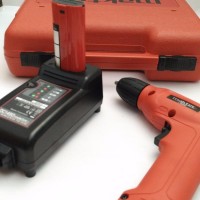 Maktec MT066 SK2 Bor Cordless