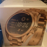Jam Tangan Smartwatch Michael Kors MK Rosegold mkt5004