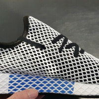 adidas deerupt running shoes