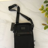 Tas Tumi Alpha 2 Organizer Travel Leather HITAM Mirror 22116