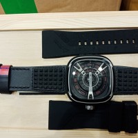 JAM TANGAN SEVENFRIDAY M1 SERIES