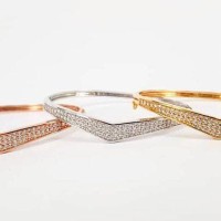 Gelang Diamond Victory