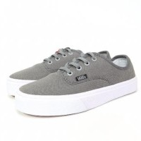 LIMITED EDITION Sepatu Vans Authentic Mono Grey ! S.E.P.A.T.U