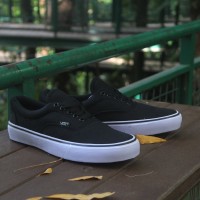 sepatu vans era hitam bagus buat sekolah dan main untuk pria