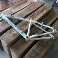 Sepeda. frame united 26 miami fx 77